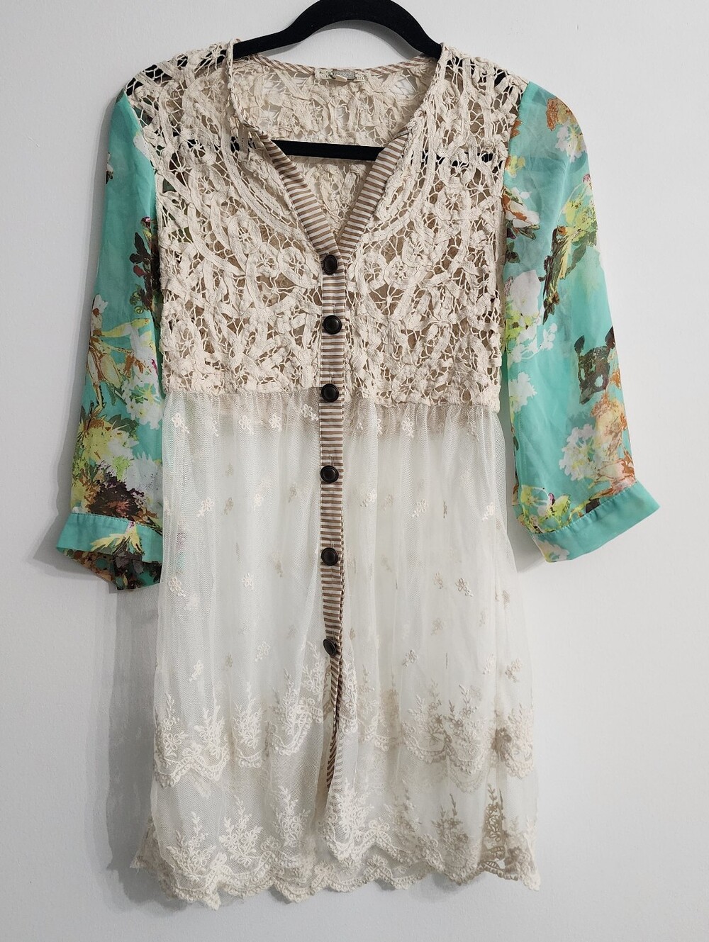 BKE Gimmicks Lace Boho Tunic Dress Womens S Cream Floral Sleeves Crochet Sheer